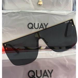 Quay Blocked Shield Sunglasses